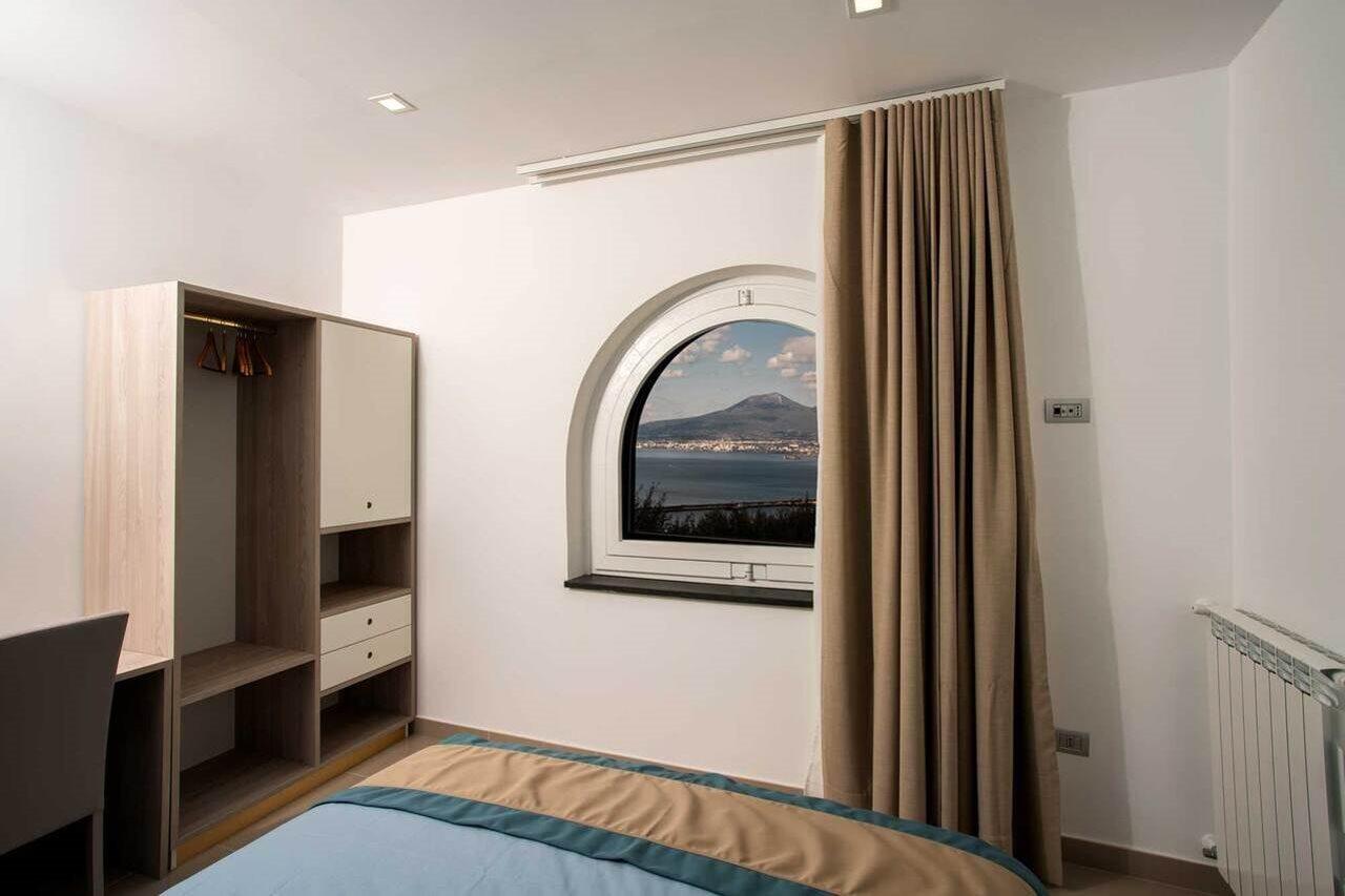 Aparthotel Charme En Bleu Castellammare di Stabia Exterior foto